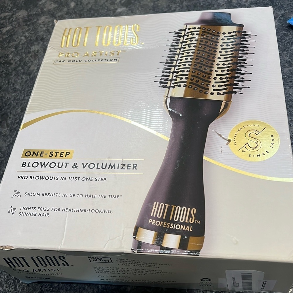 Hot Tools Pro Artist 24K Gold Collection One-Step Blowout & Volumizer New in Box
